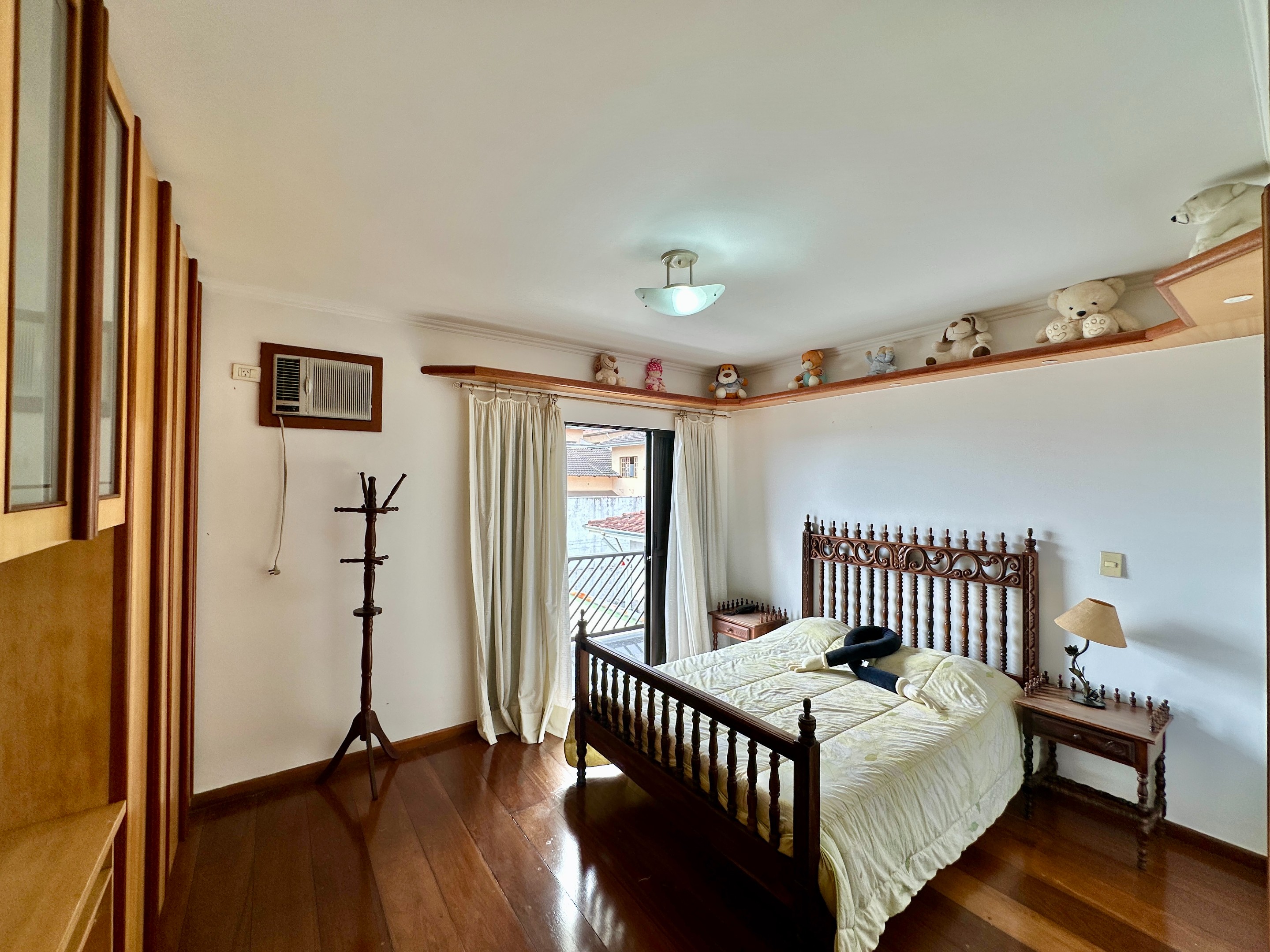 Excelente casa com 4 suítes na Granja Viana, foto 36 de 58