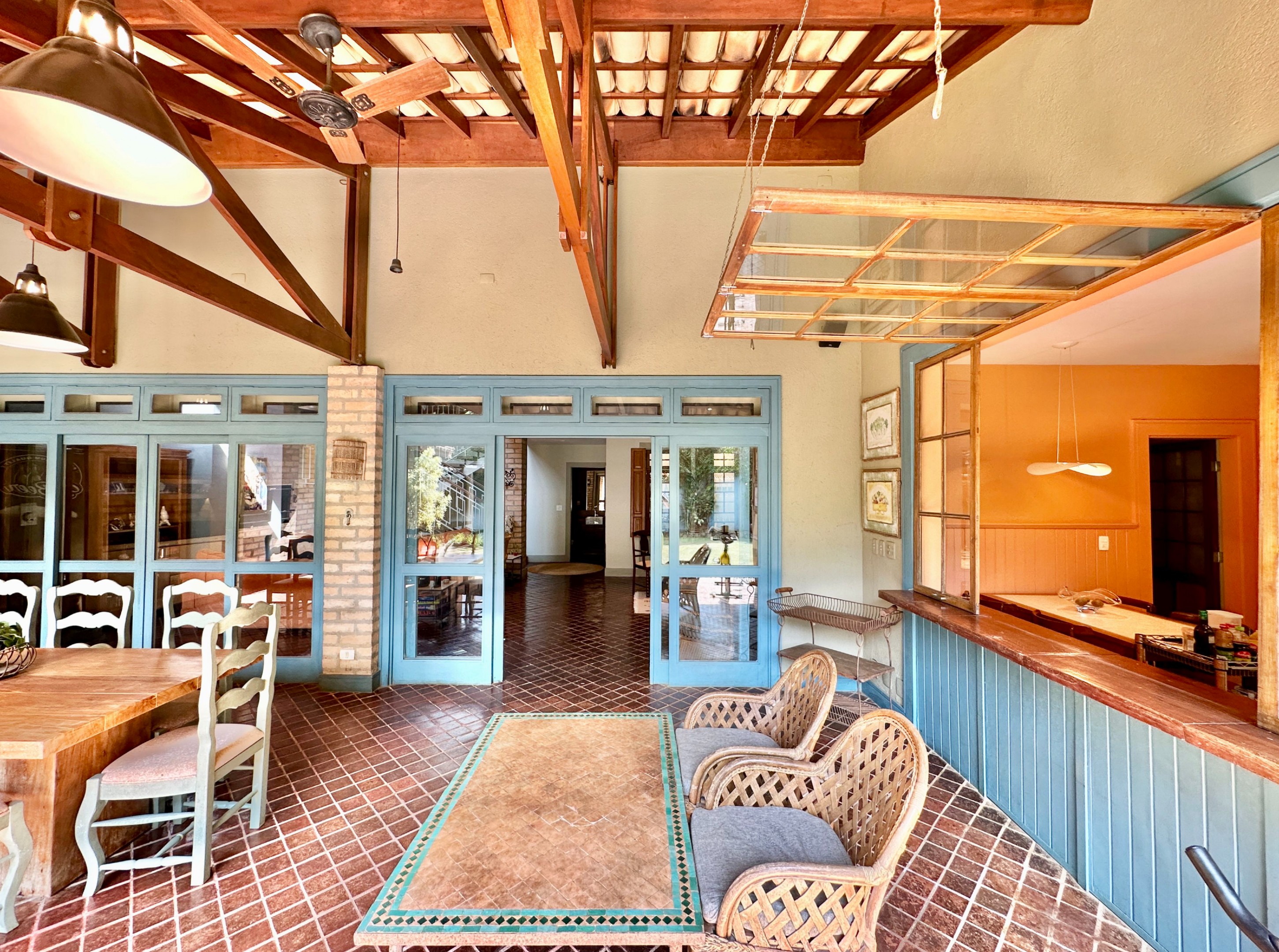 Casa linda de Arquiteto com 4 suítes na Granja Viana, foto 4 de 55