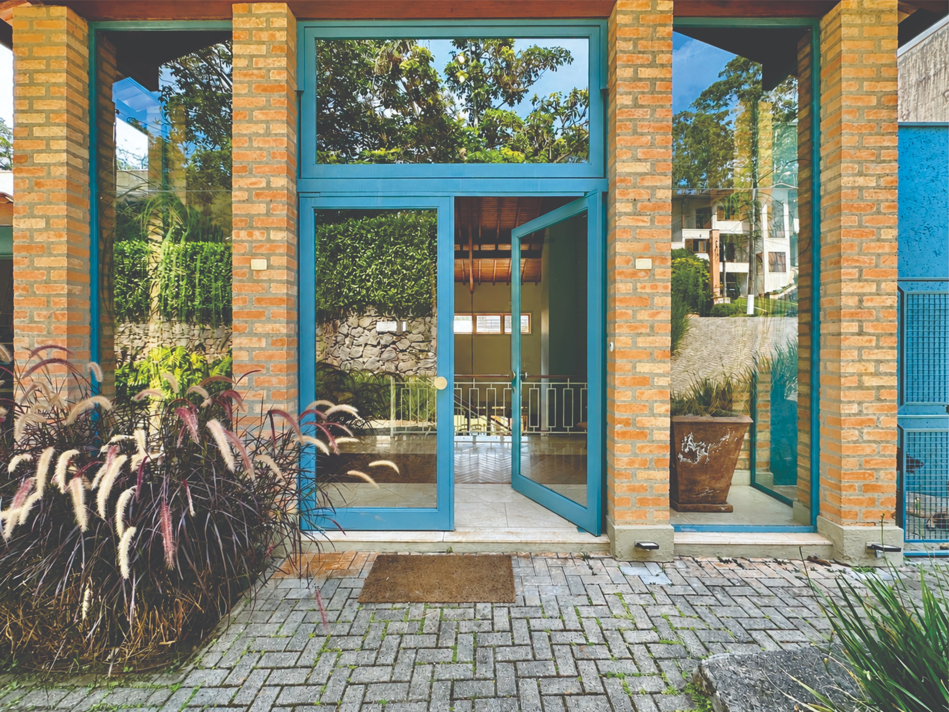 Casa linda de Arquiteto com 4 suítes na Granja Viana, foto 41 de 55