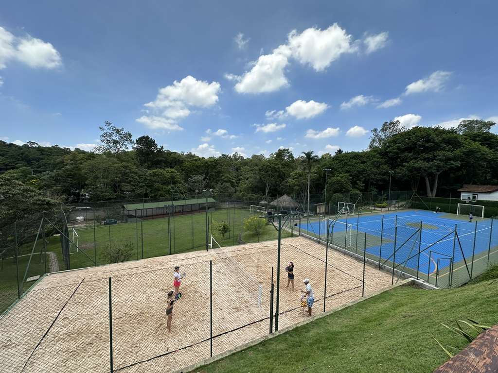 Casa linda de Arquiteto com 4 suítes na Granja Viana, foto 45 de 55