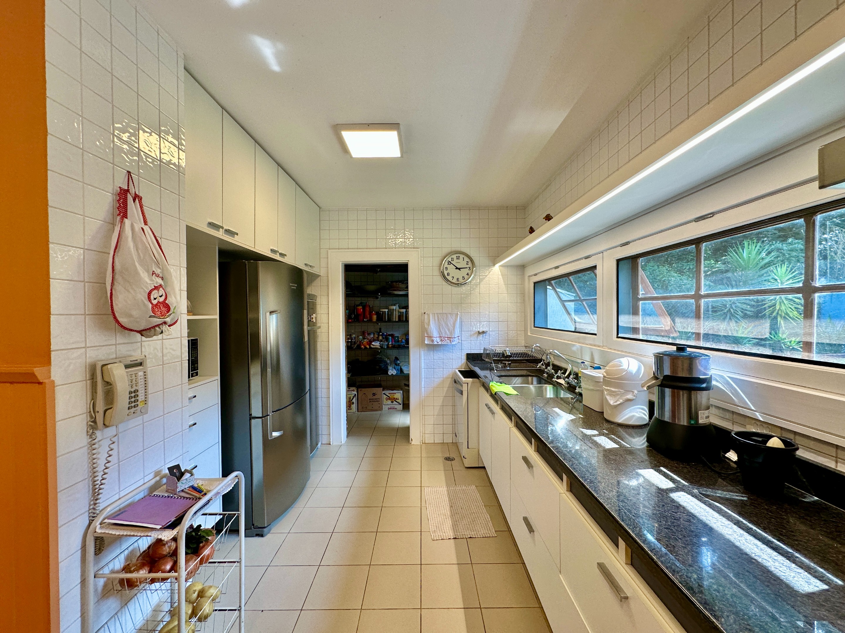 Casa linda de Arquiteto com 4 suítes na Granja Viana, foto 53 de 55