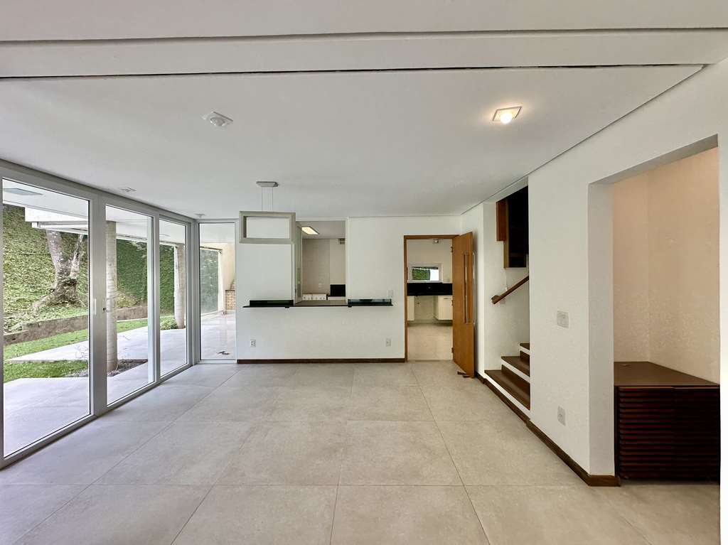 Casa moderna com 4 suítes na Granja Viana, foto 12 de 55