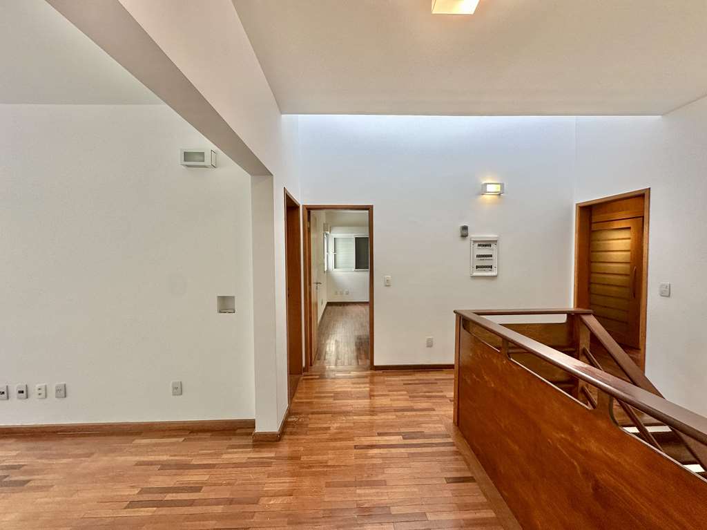 Casa moderna com 4 suítes na Granja Viana, foto 18 de 55