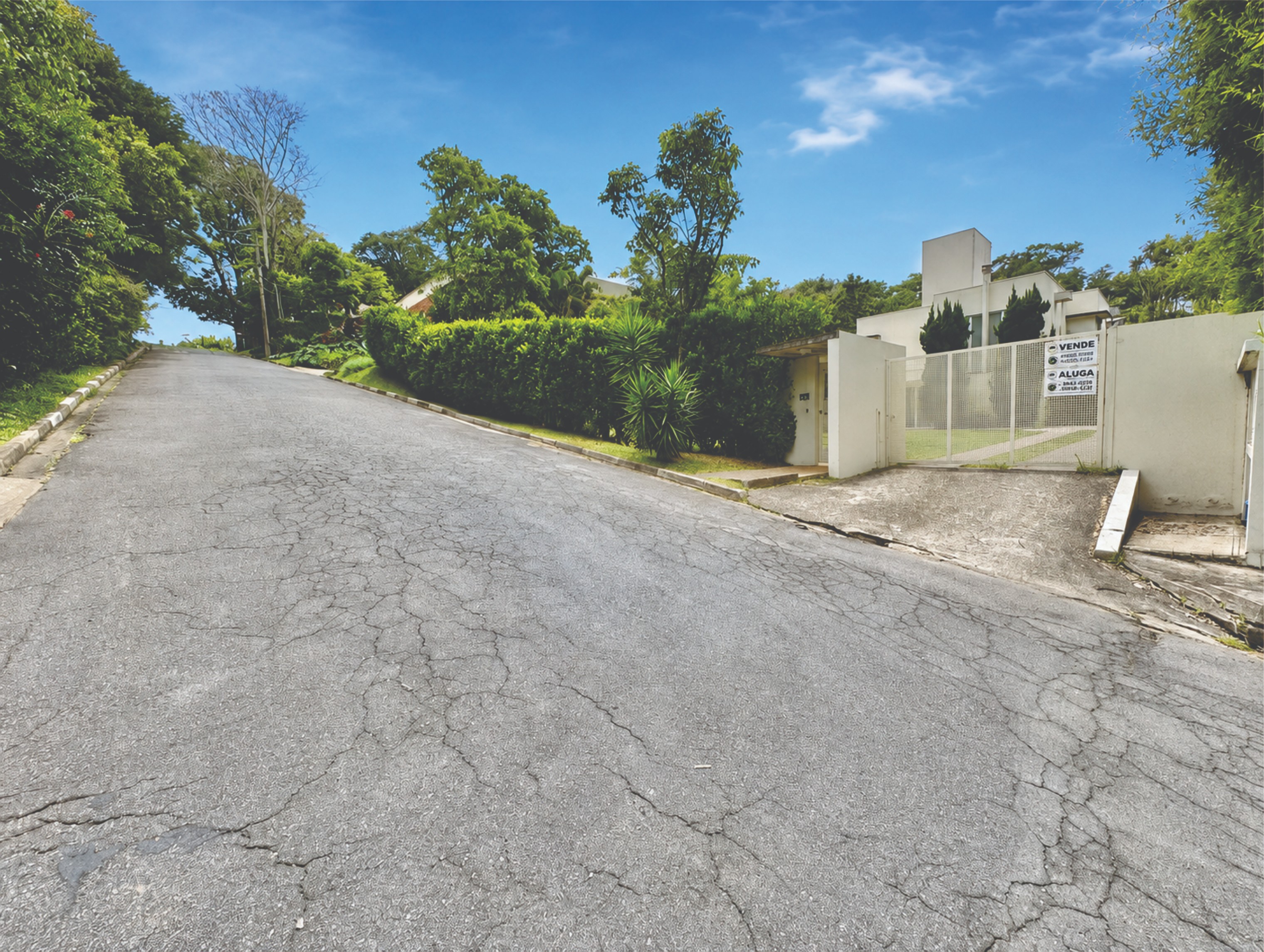 Casa moderna com 4 suítes na Granja Viana, foto 27 de 55