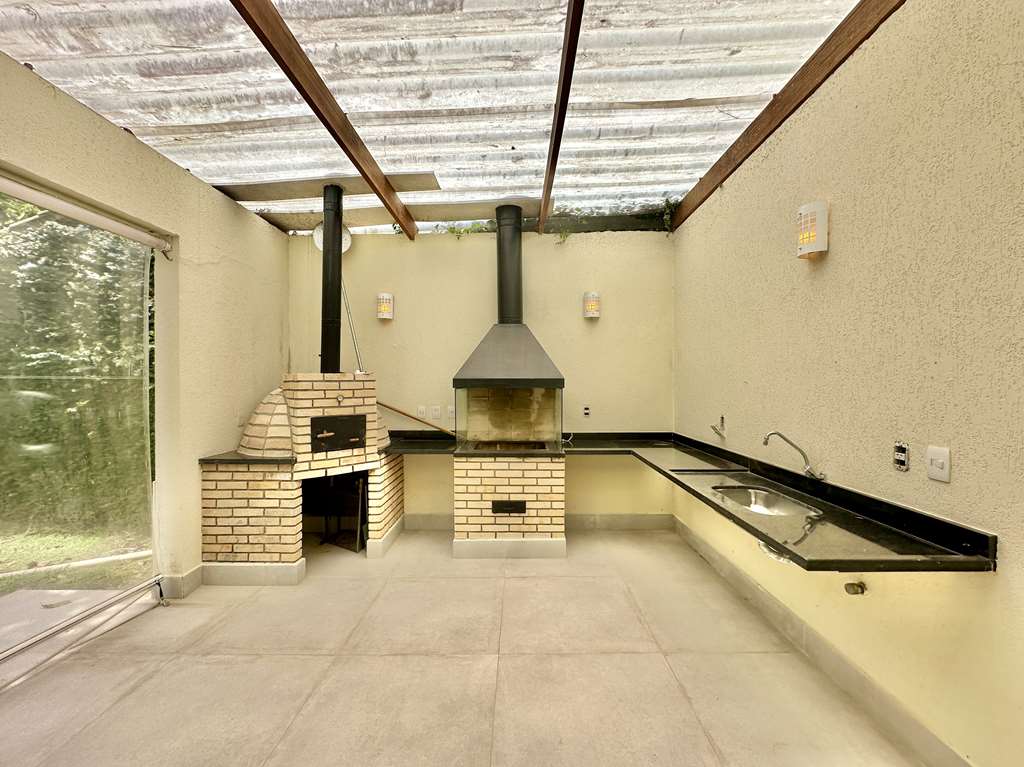 Casa moderna com 4 suítes na Granja Viana, foto 40 de 55