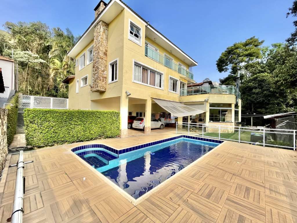 Casa impecável com 4 dormitórios / 3 suítes , foto 1 de 50