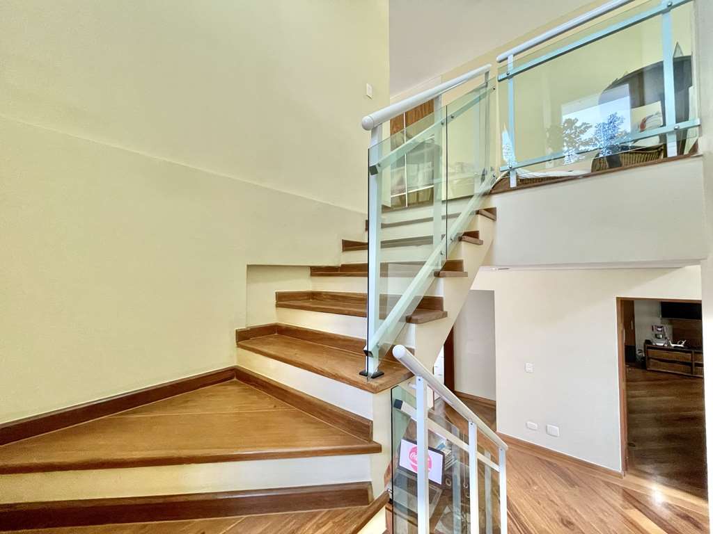 Casa impecável com 4 dormitórios / 3 suítes , foto 25 de 50