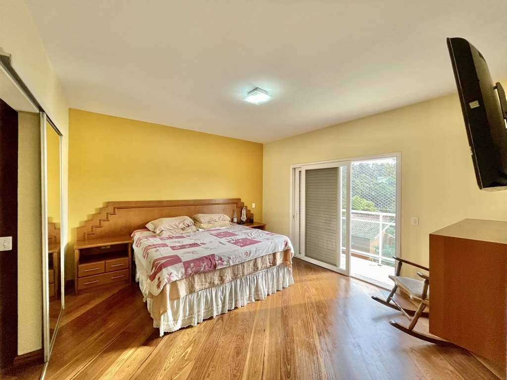 Casa impecável com 4 dormitórios / 3 suítes , foto 31 de 50