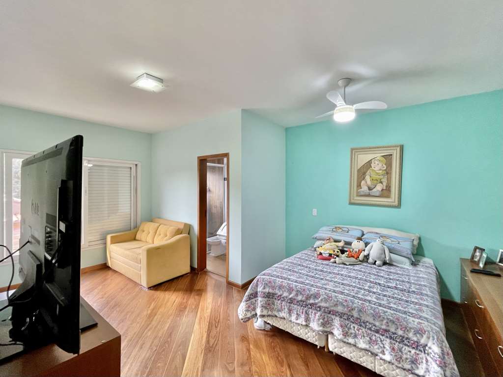 Casa impecável com 4 dormitórios / 3 suítes , foto 37 de 50