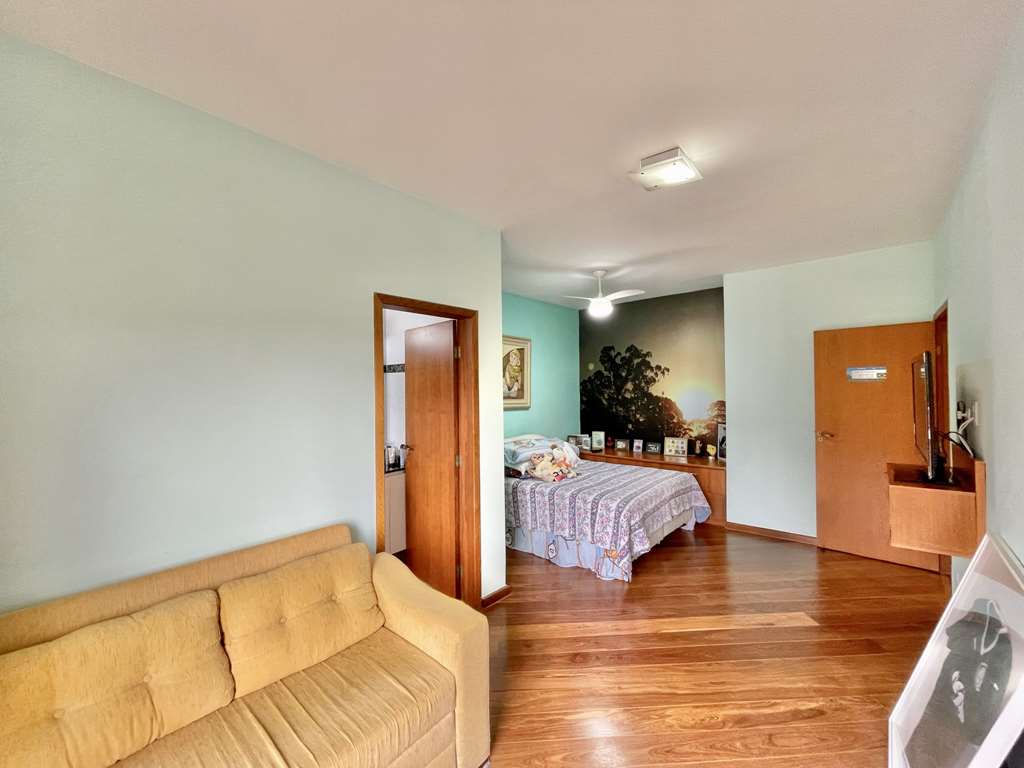 Casa impecável com 4 dormitórios / 3 suítes , foto 42 de 50