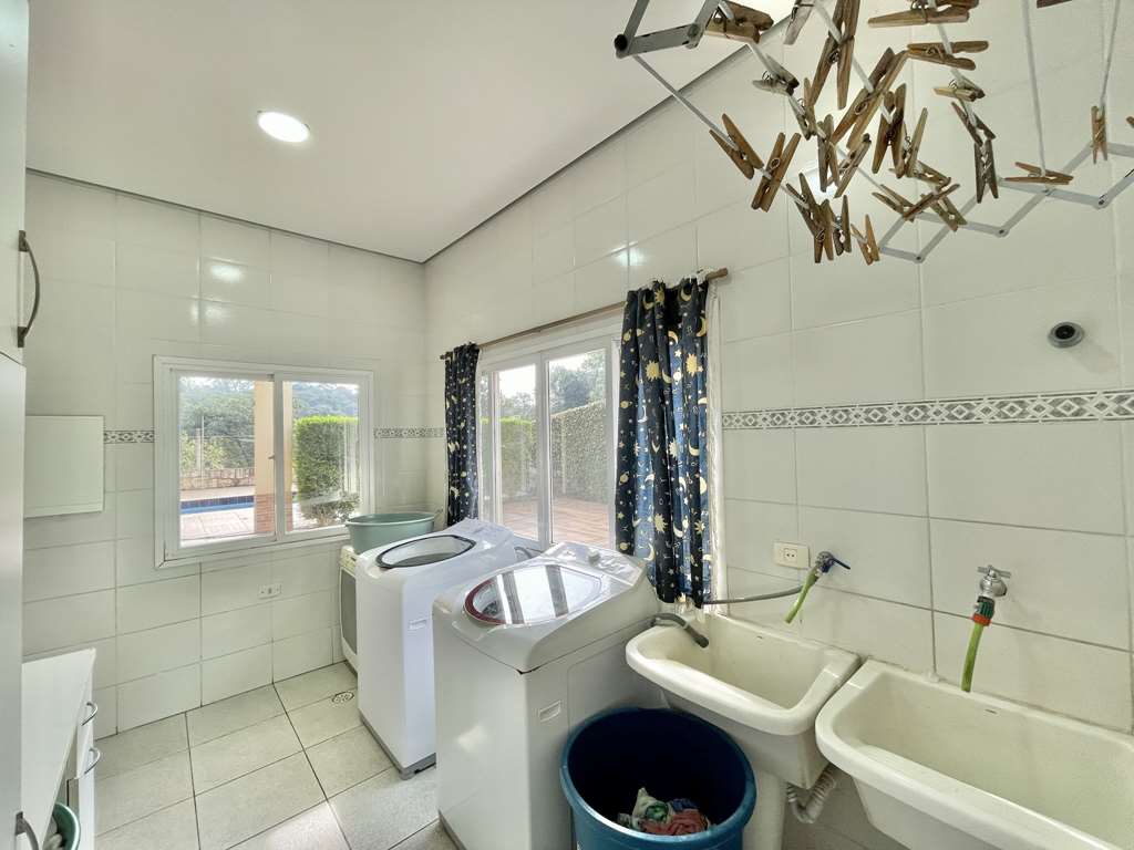 Casa impecável com 4 dormitórios / 3 suítes , foto 44 de 50
