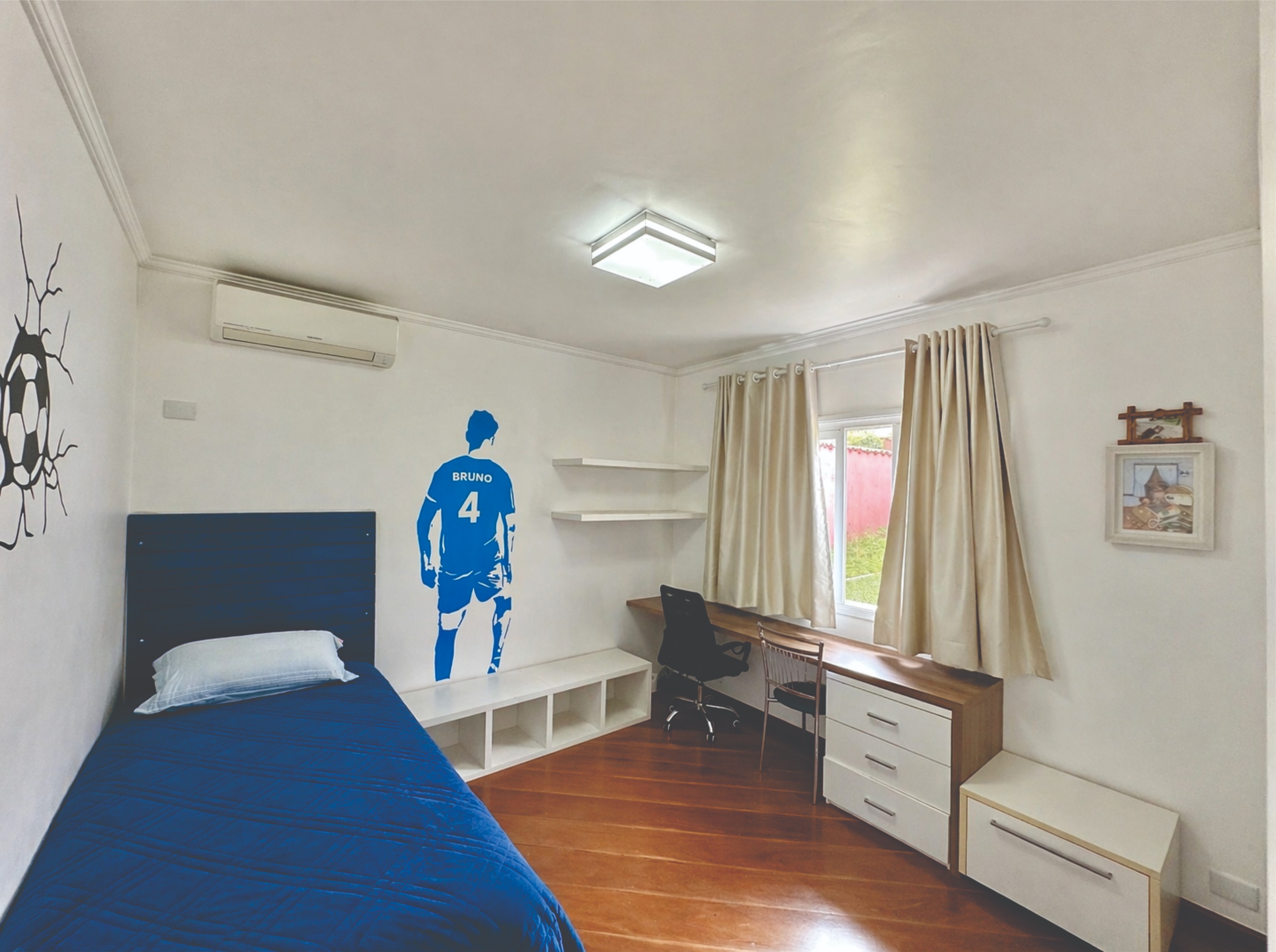 Casa com 4 dormitórios / 2 suíte na Granja Viana, foto 24 de 53