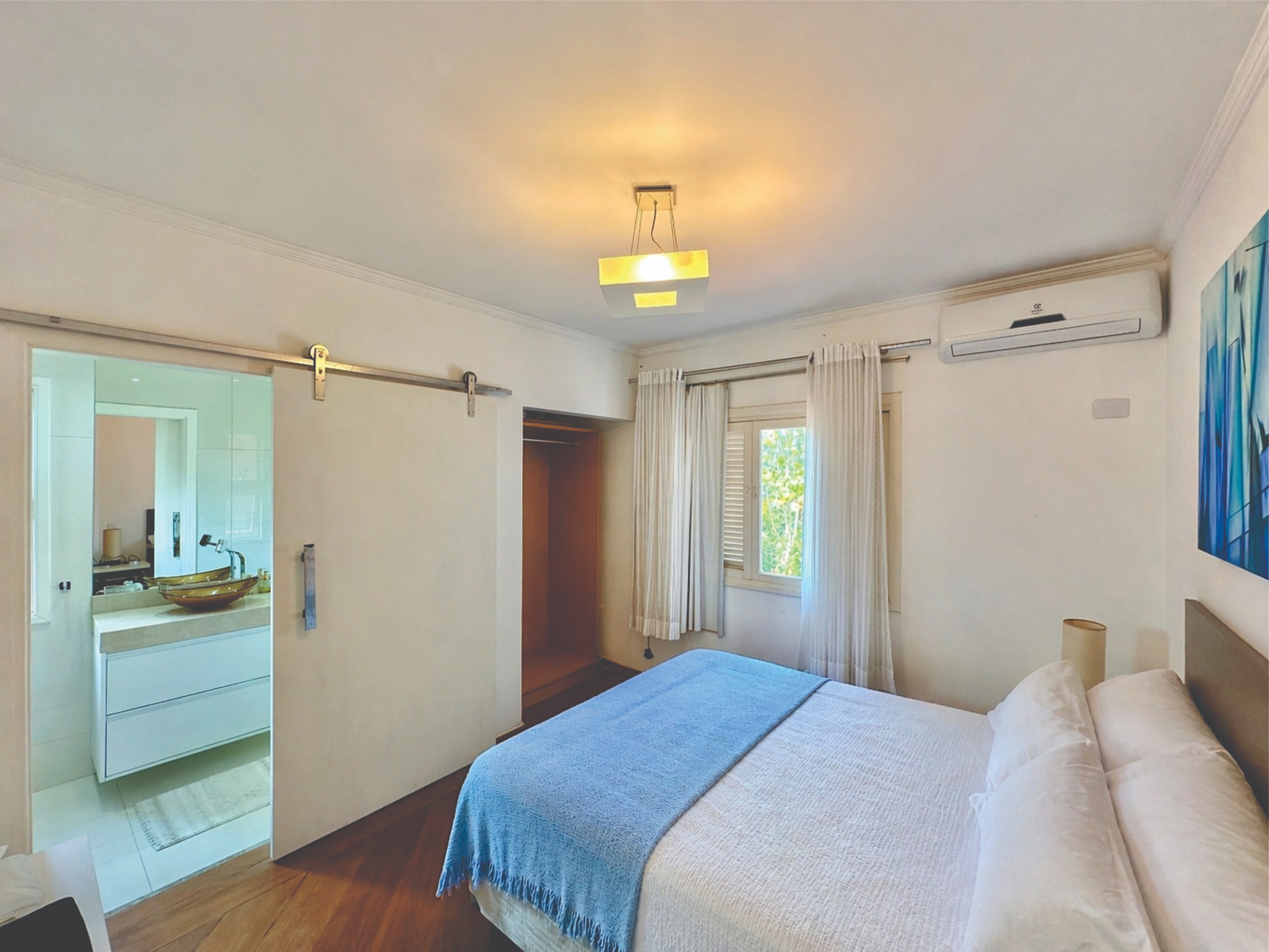 Casa com 4 dormitórios / 2 suíte na Granja Viana, foto 26 de 53
