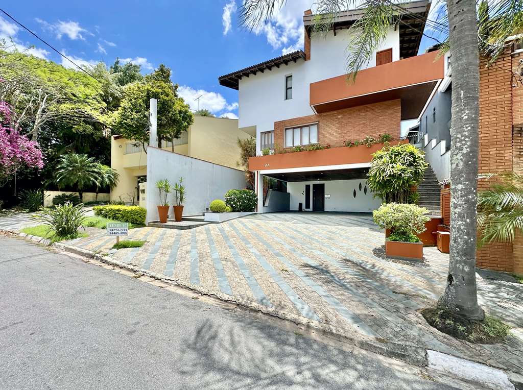 Casa Impecável com 4 dormitórios / 2 suítes na Granja Viana, foto 3 de 55