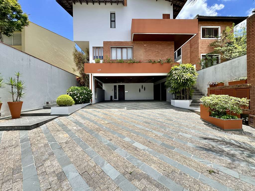 Casa Impecável com 4 dormitórios / 2 suítes na Granja Viana, foto 4 de 55