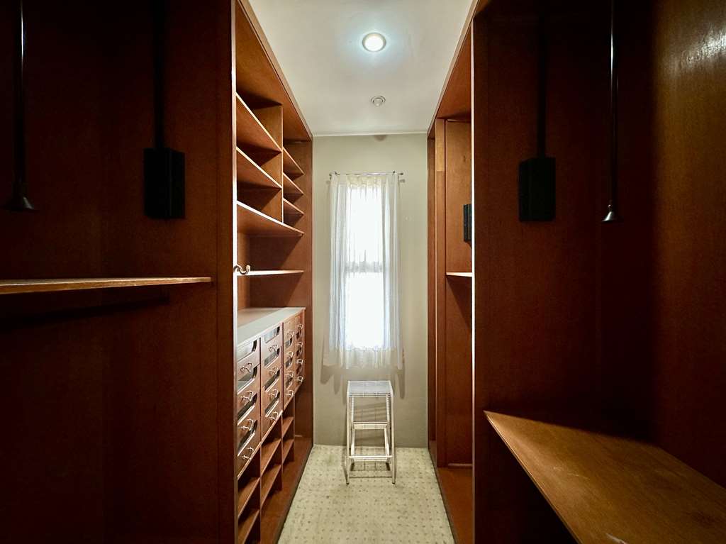 Casa Impecável com 4 dormitórios / 2 suítes na Granja Viana, foto 25 de 55