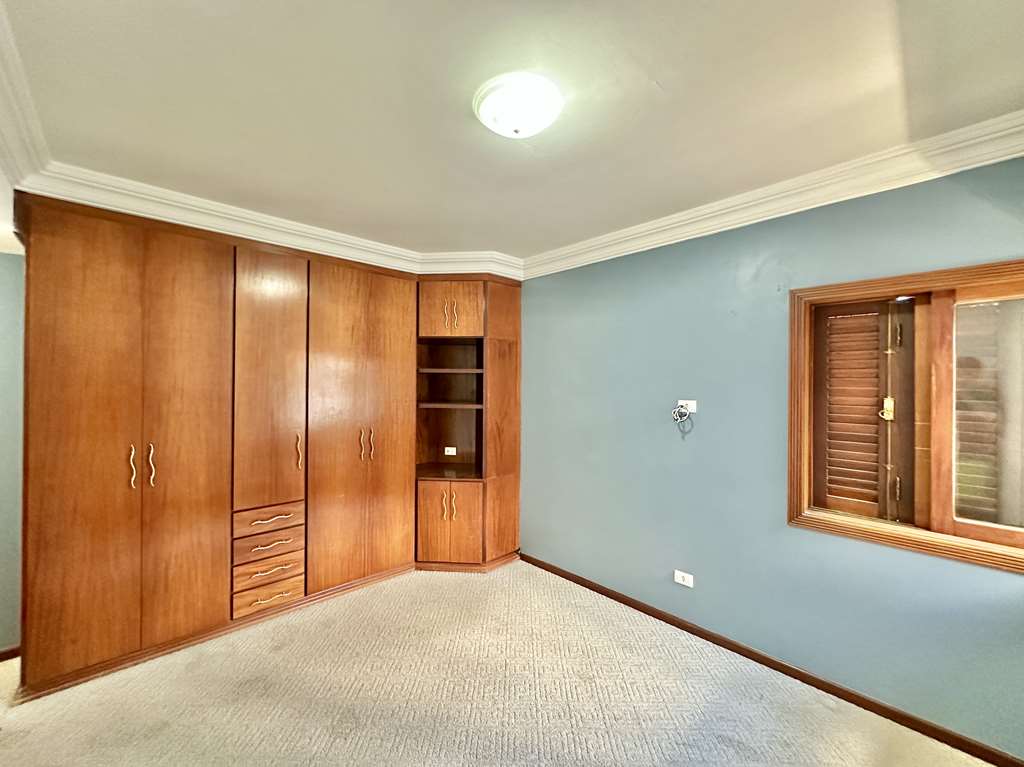 Casa Impecável com 4 dormitórios / 2 suítes na Granja Viana, foto 39 de 55