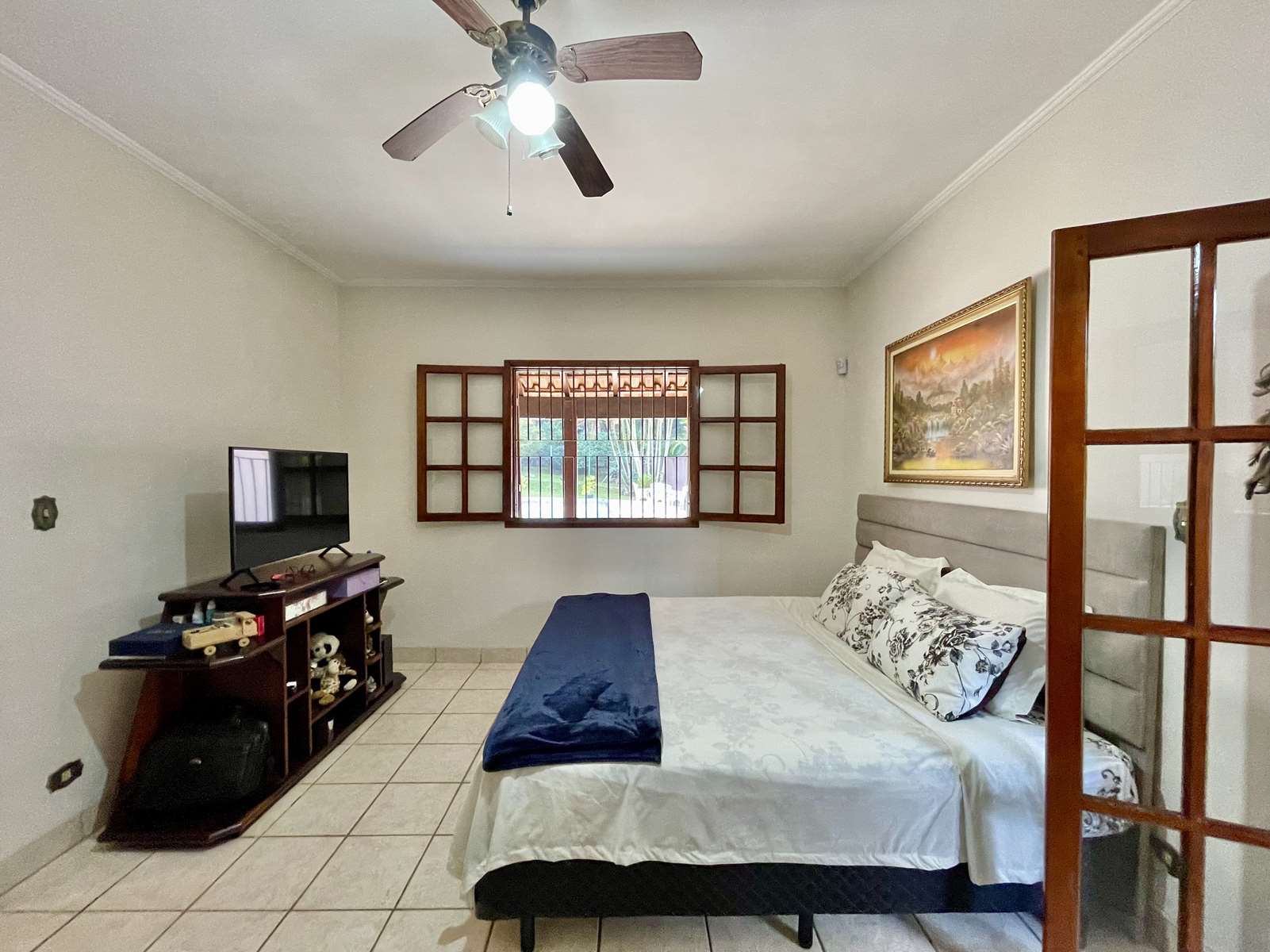 Casa térrea com 3 suítes na Granja Viana, foto 11 de 48