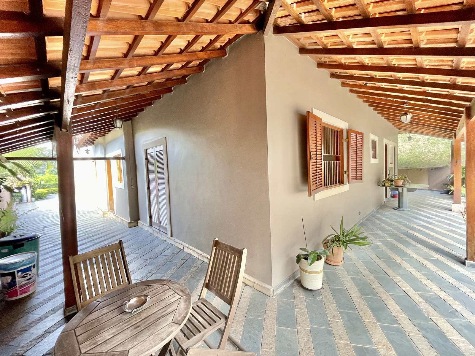 Casa térrea com 3 suítes na Granja Viana, foto 24 de 48