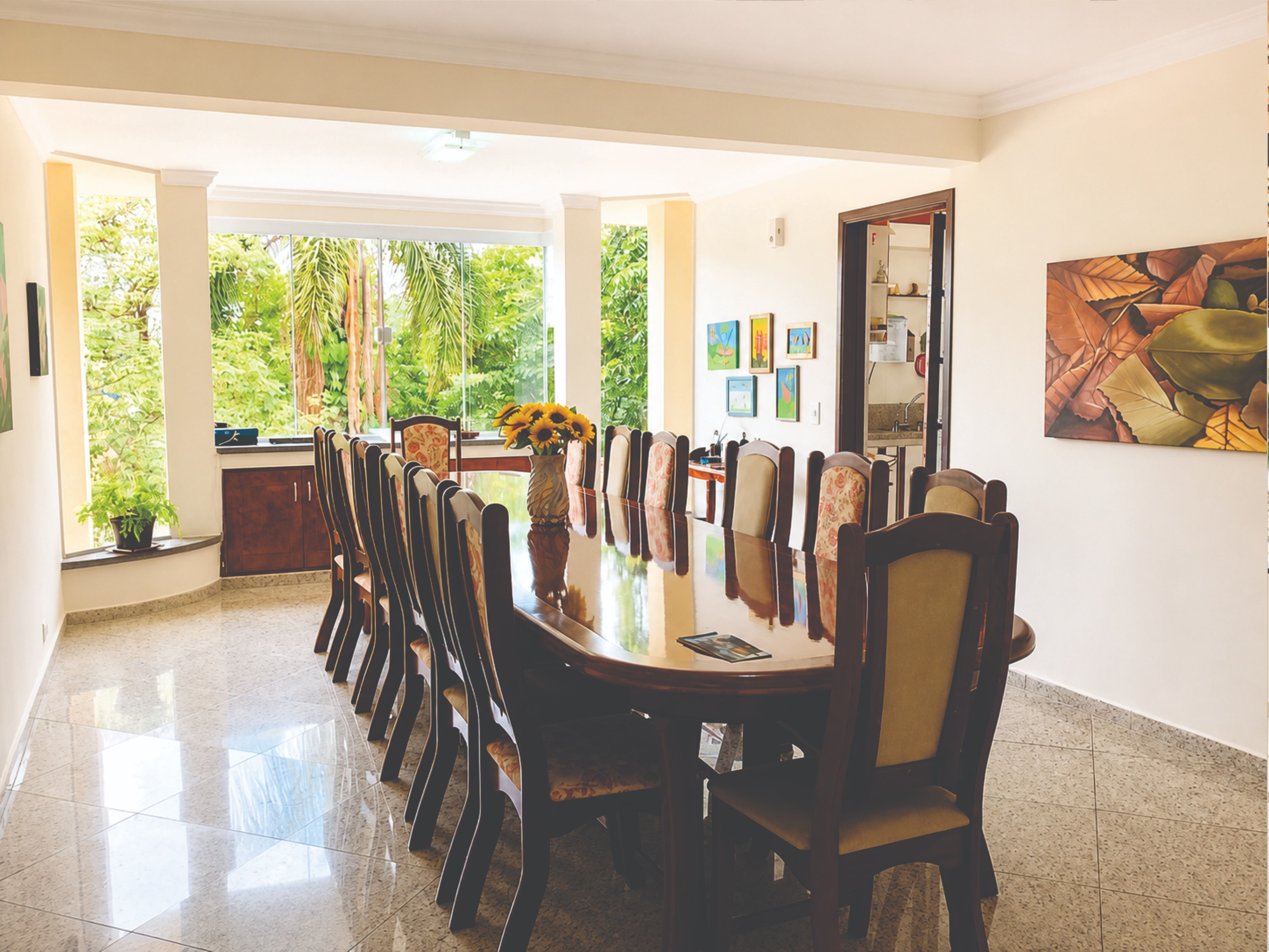 Casa impecável com 4 dormitórios / 2 suítes na Granja Viana, foto 12 de 34