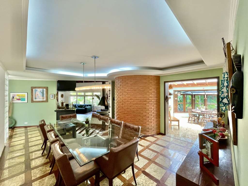 Casa impecável 90% térrea com 6 suítes na Granja Viana, foto 8 de 48