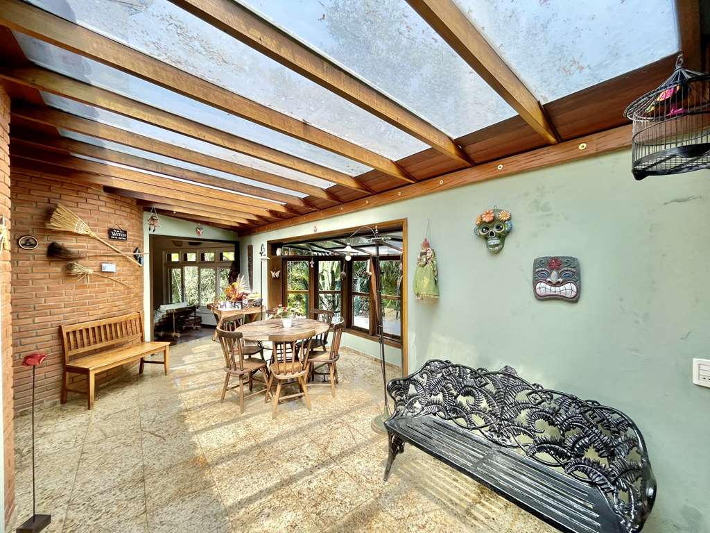 Casa impecável 90% térrea com 6 suítes na Granja Viana, foto 10 de 48