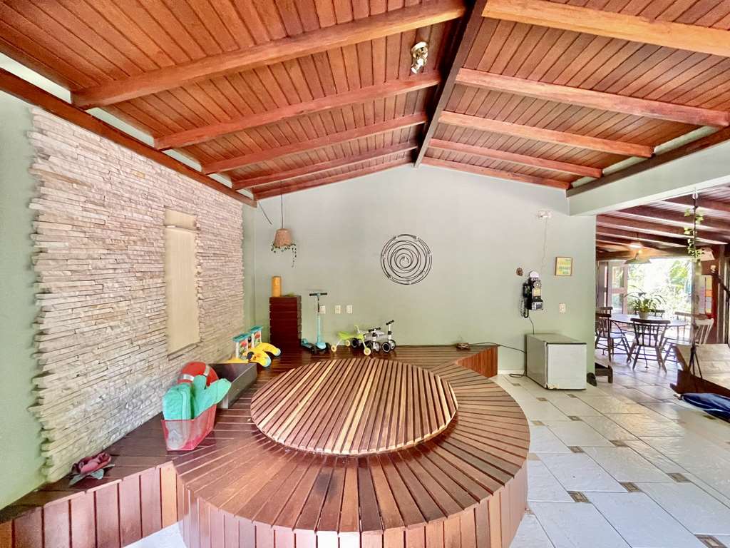Casa impecável 90% térrea com 6 suítes na Granja Viana, foto 16 de 48