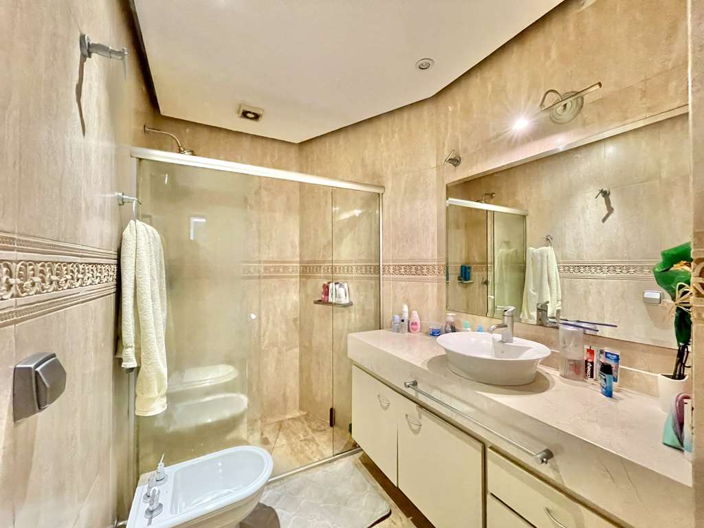 Casa impecável 90% térrea com 6 suítes na Granja Viana, foto 36 de 48