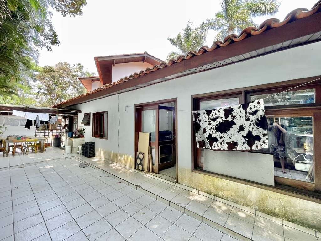 Casa impecável 90% térrea com 6 suítes na Granja Viana, foto 43 de 48
