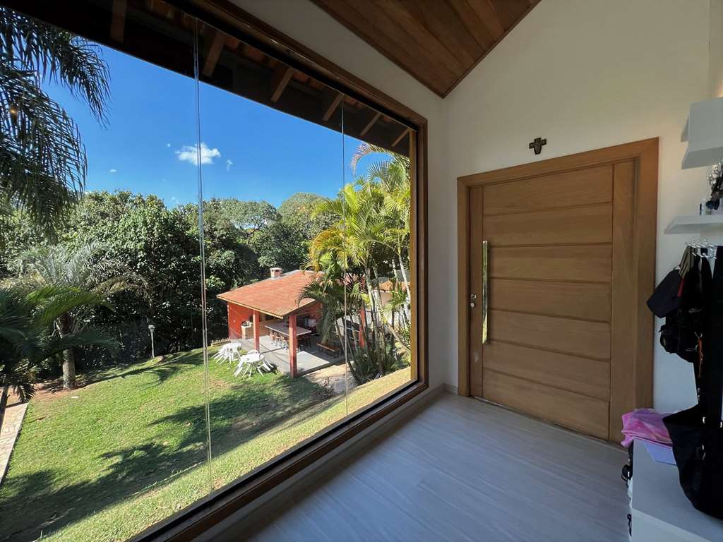 Casa com 4 dormitórios / 2 suítes - TÉRREA - Natureza e privacidade! , foto 6 de 43