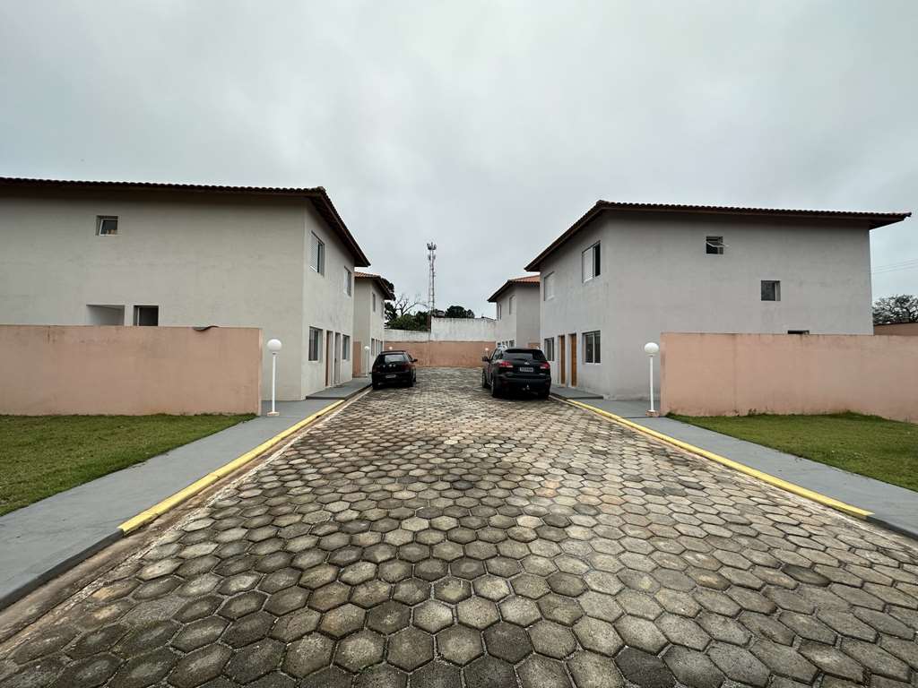 Casas 0km com 2 dormitórios, foto 1 de 39