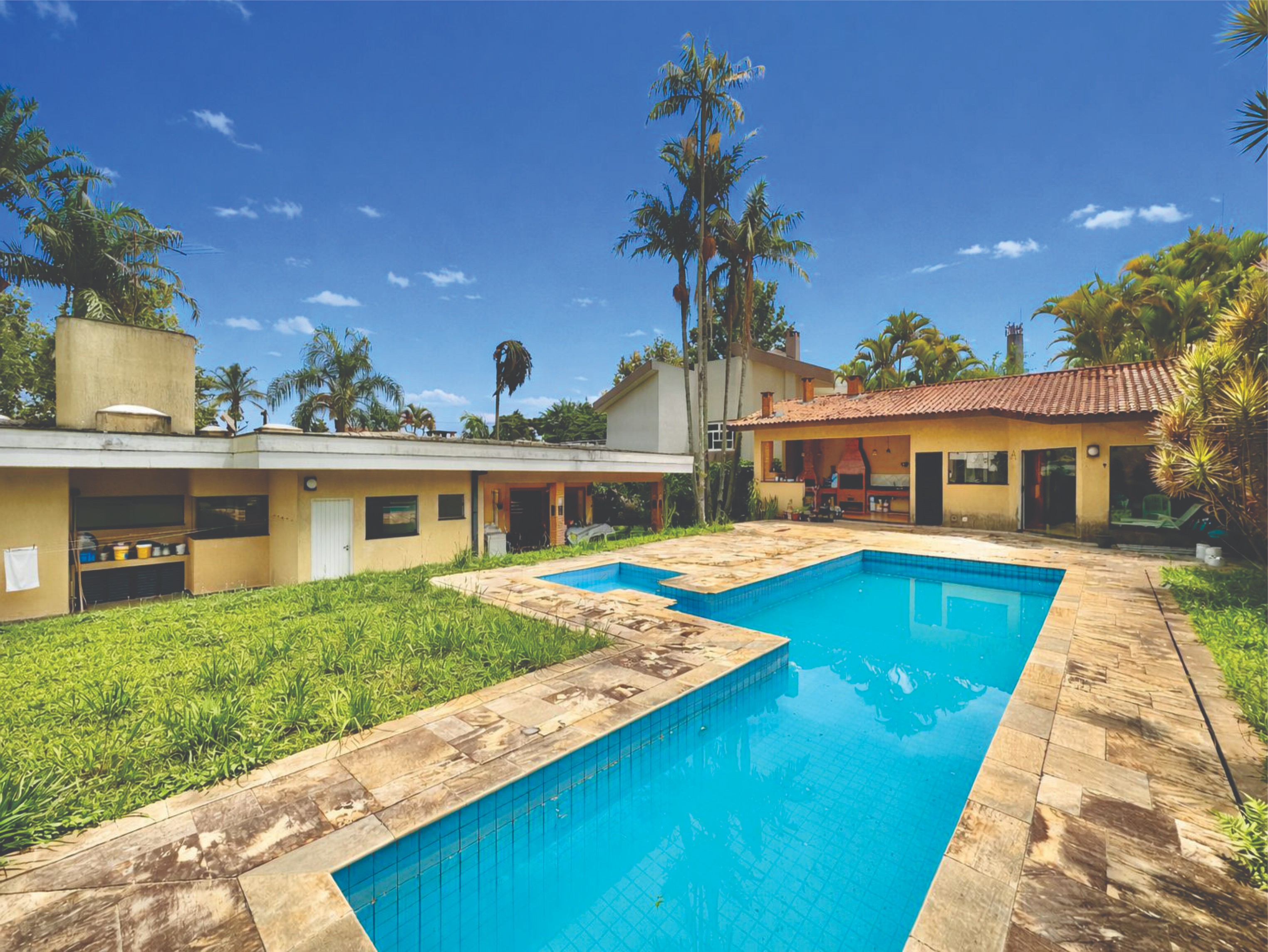 Casa impecável com 5 suítes na Granja Viana, foto 11 de 54
