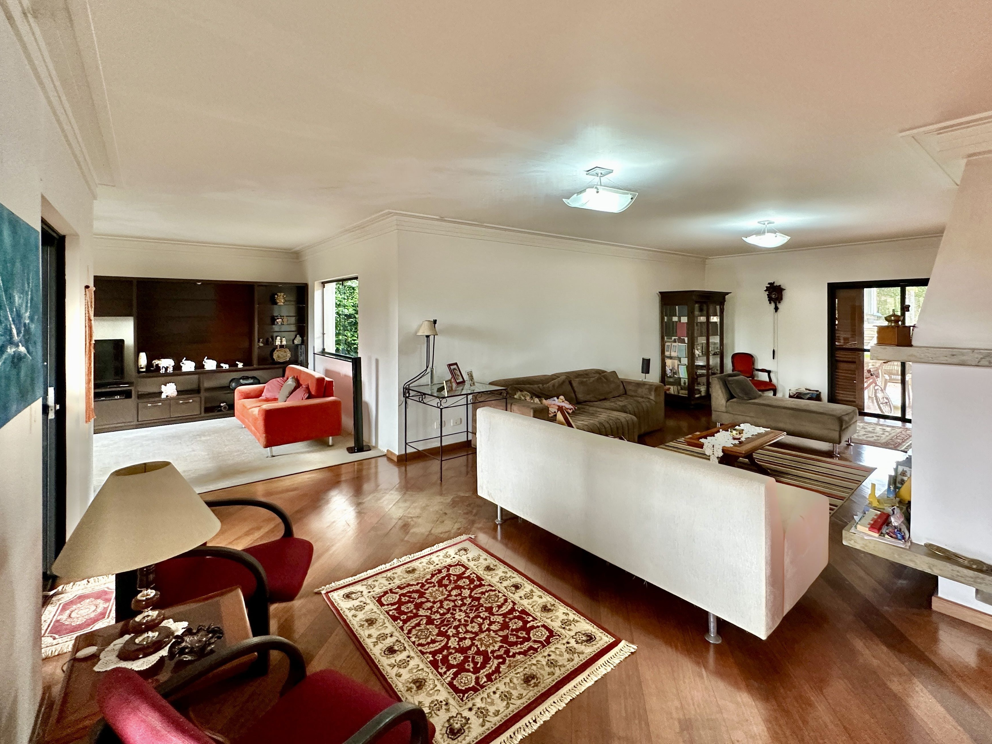 Casa impecável com 5 suítes na Granja Viana, foto 28 de 54