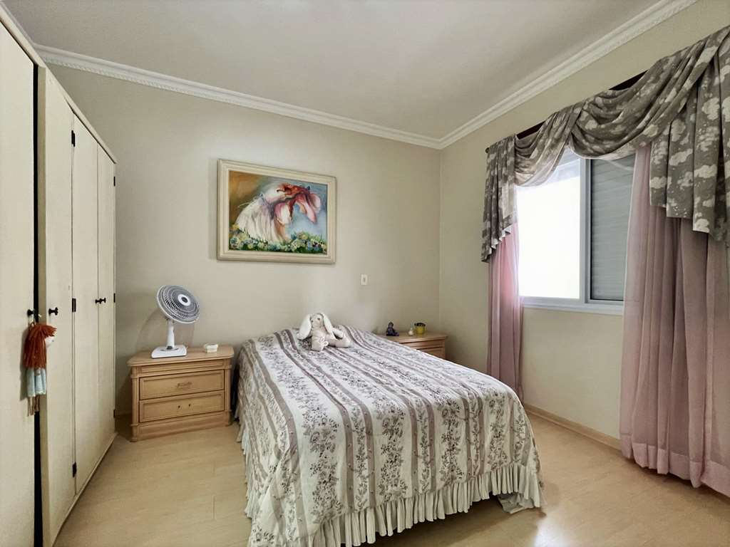 Linda casa com 4 suítes na Granja Viana, foto 30 de 49