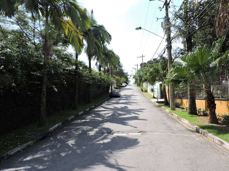 Casa zero km moderna com 4 suítes na Granja Viana, foto 3 de 47