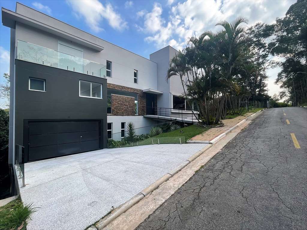 Casa zero km moderna com 4 suítes na Granja Viana, foto 6 de 47