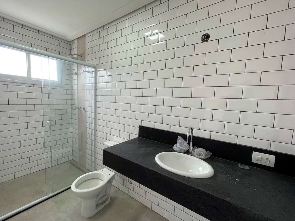 Casa zero km moderna com 4 suítes na Granja Viana, foto 40 de 47
