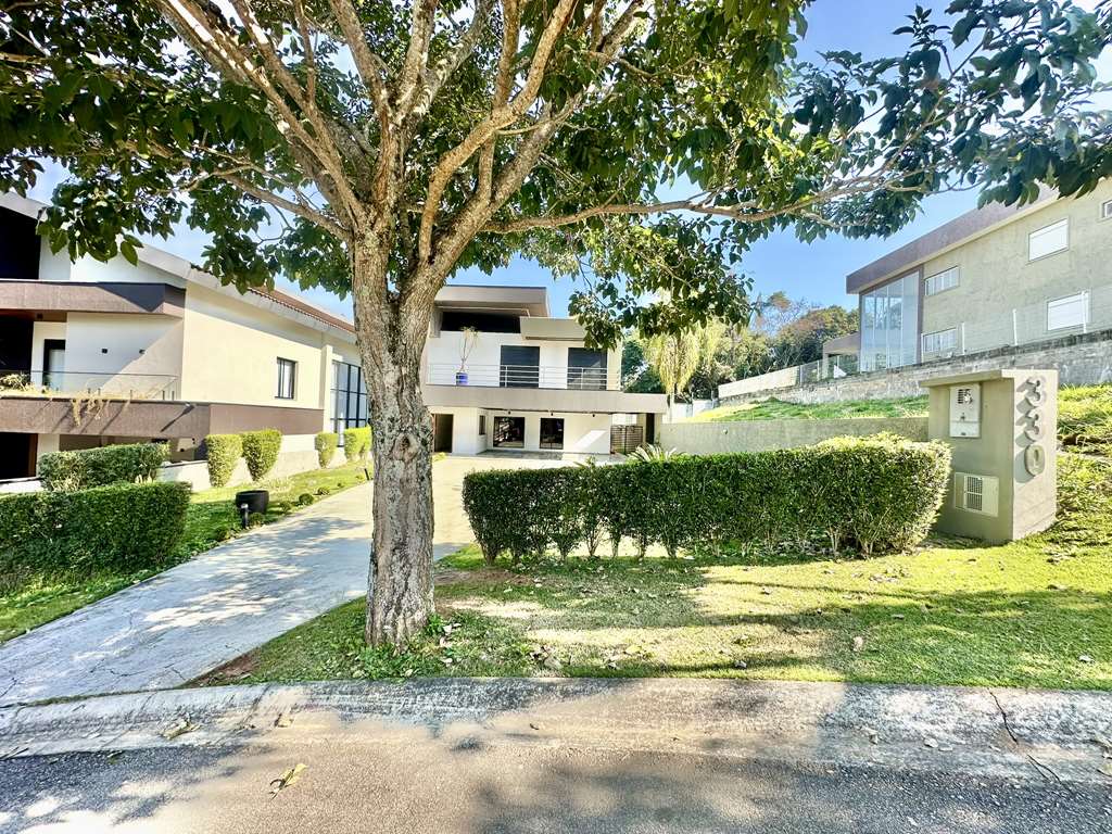 Casa moderna com 4 suítes na Granja Viana, foto 12 de 52