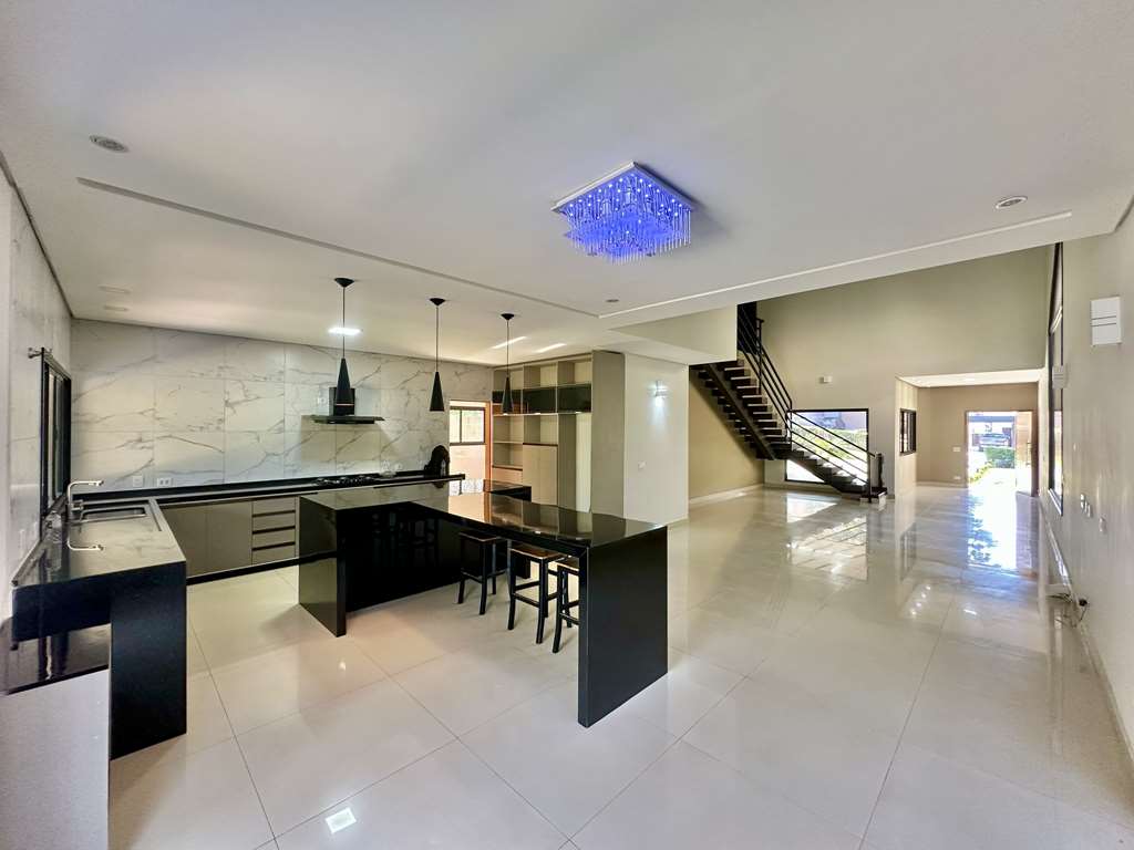 Casa moderna com 4 suítes na Granja Viana, foto 13 de 52