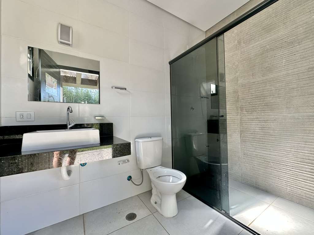 Casa moderna com 4 suítes na Granja Viana, foto 25 de 52