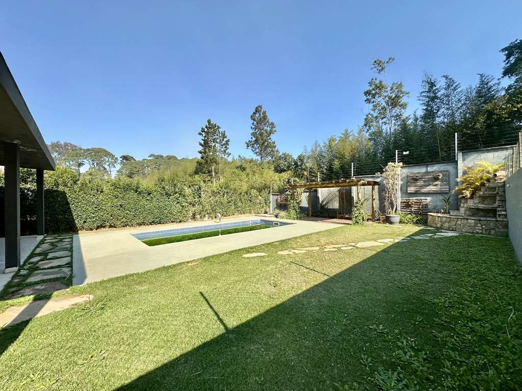 Casa moderna com 4 suítes na Granja Viana, foto 26 de 52