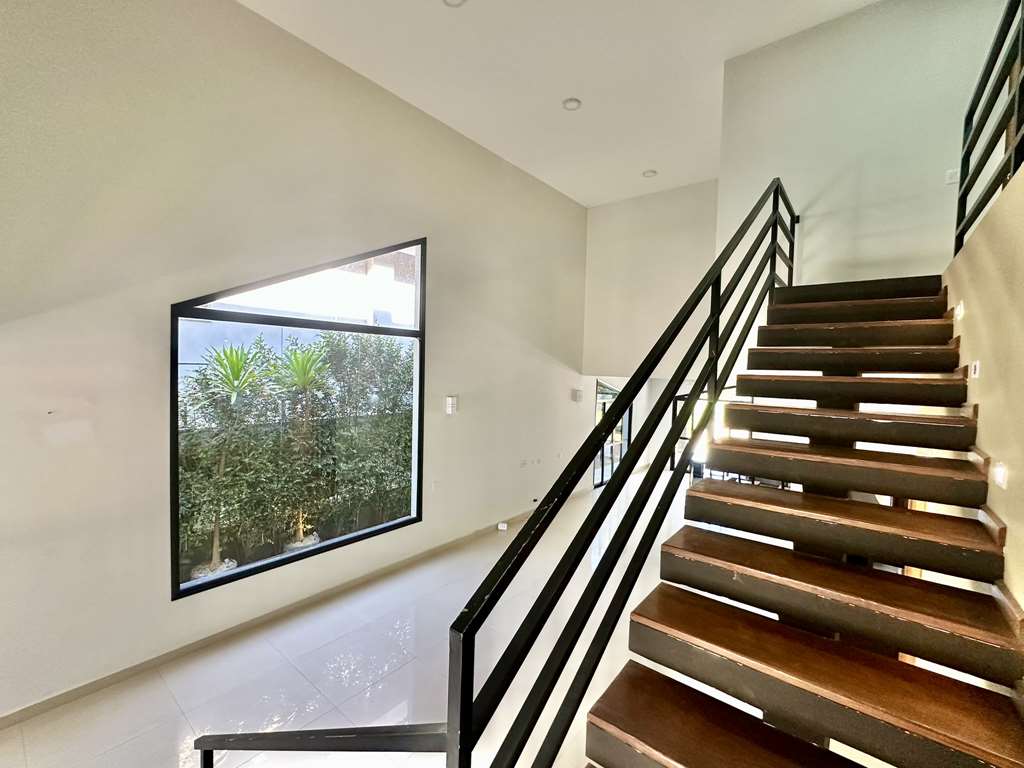 Casa moderna com 4 suítes na Granja Viana, foto 35 de 52