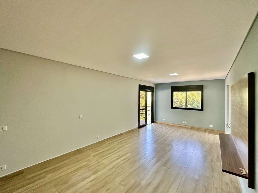 Casa moderna com 4 suítes na Granja Viana, foto 37 de 52