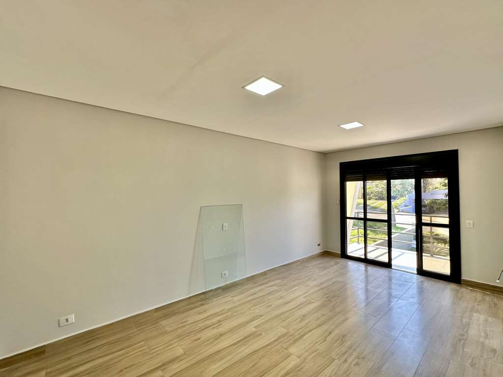 Casa moderna com 4 suítes na Granja Viana, foto 45 de 52