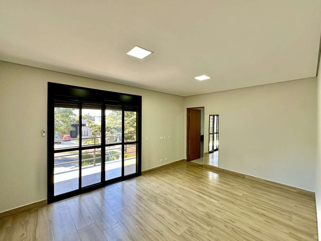 Casa moderna com 4 suítes na Granja Viana, foto 49 de 52