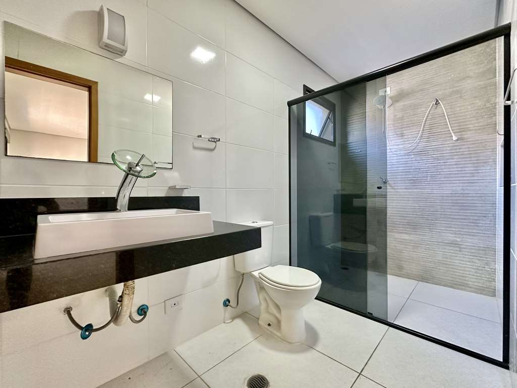 Casa moderna com 4 suítes na Granja Viana, foto 50 de 52