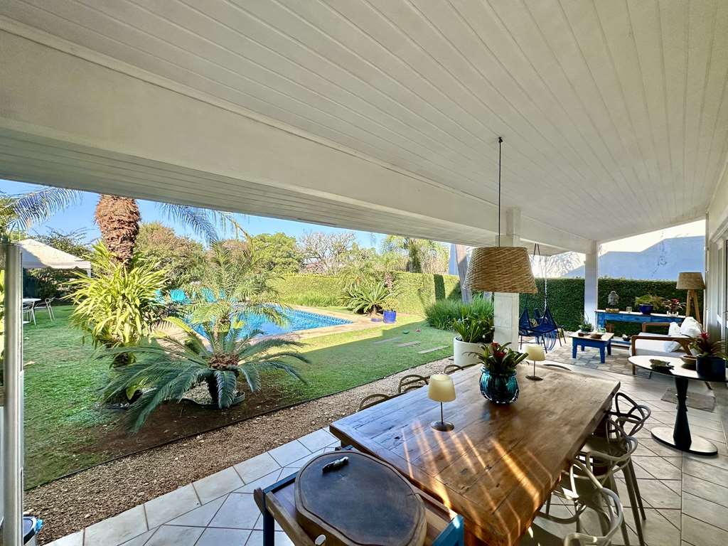 Casa impecável com 4 suítes no miolo da Granja Viana, foto 29 de 46