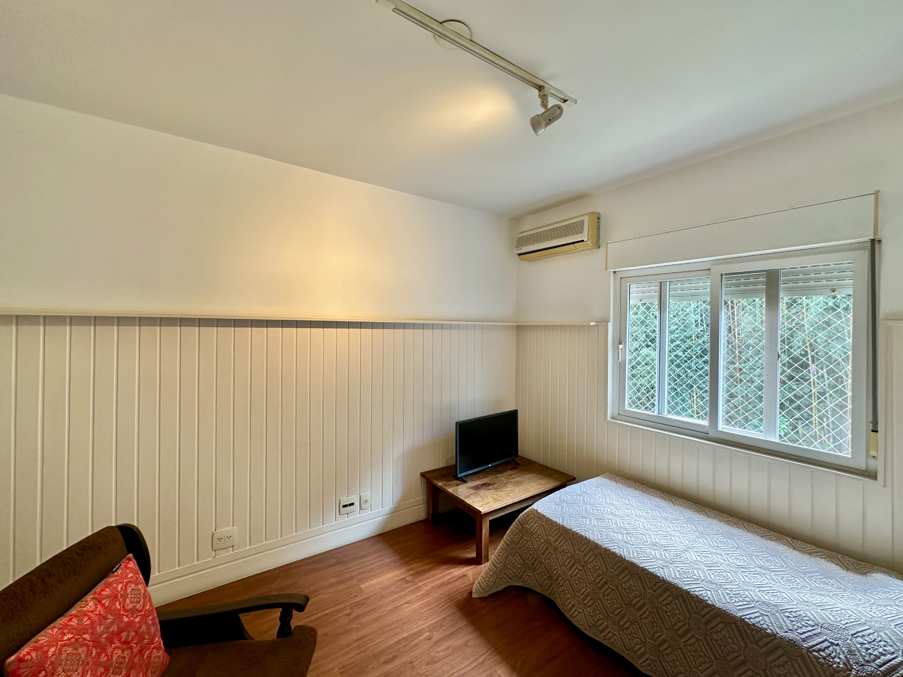 Casa com 4 suítes na Granja Viana, foto 49 de 49