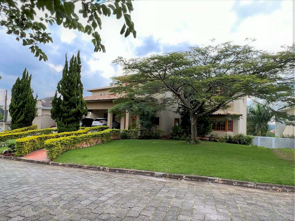 Casa impecável com 4 dormitórios na Granja Viana, foto 3 de 48