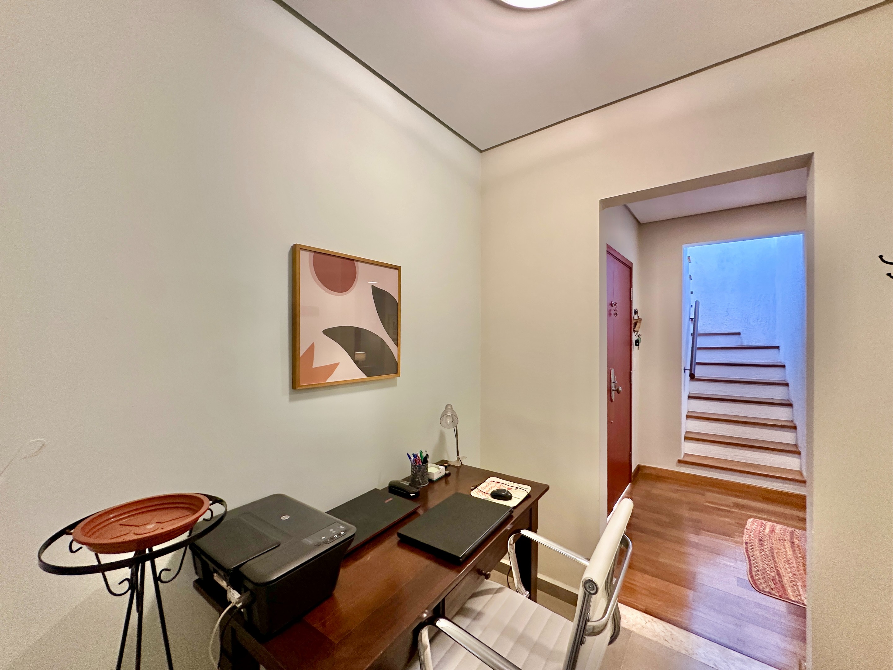 Casa Impecável na Granja Viana com 4 dormitórios / sendo 2 suítes, foto 11 de 51